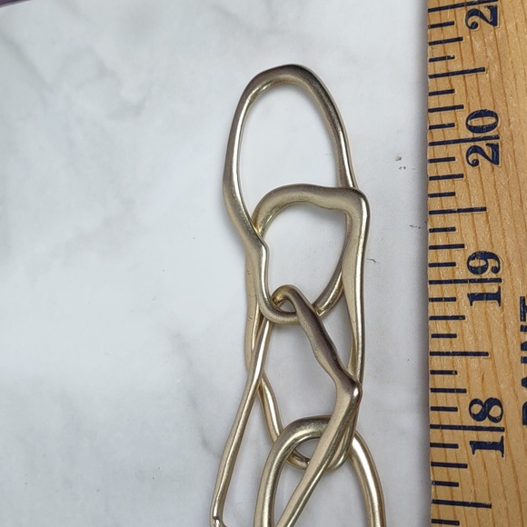 Bold Gold Necklace Bundle 4pc Assortment - Picture 13 of 14